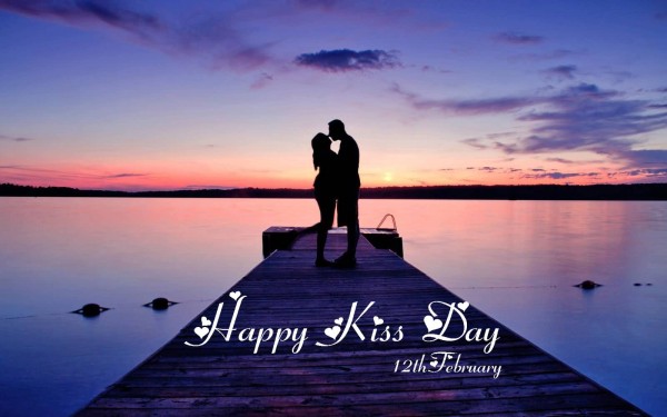 weblywall.com-Kiss Day-25.jpg
