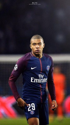 weblywall.com-Kylian Mbappé-50.jpg