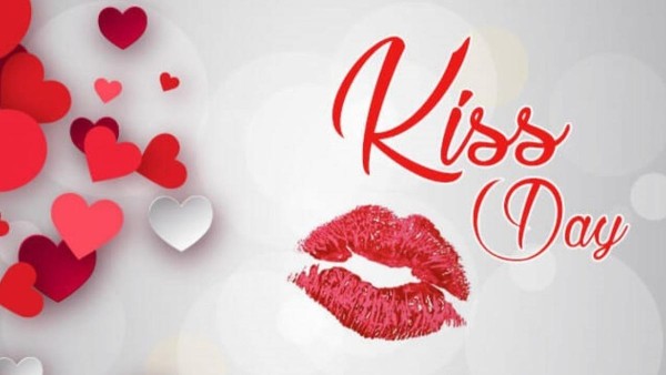 weblywall.com-Kiss Day-42.jpg